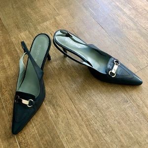 Women’s sling back shoes